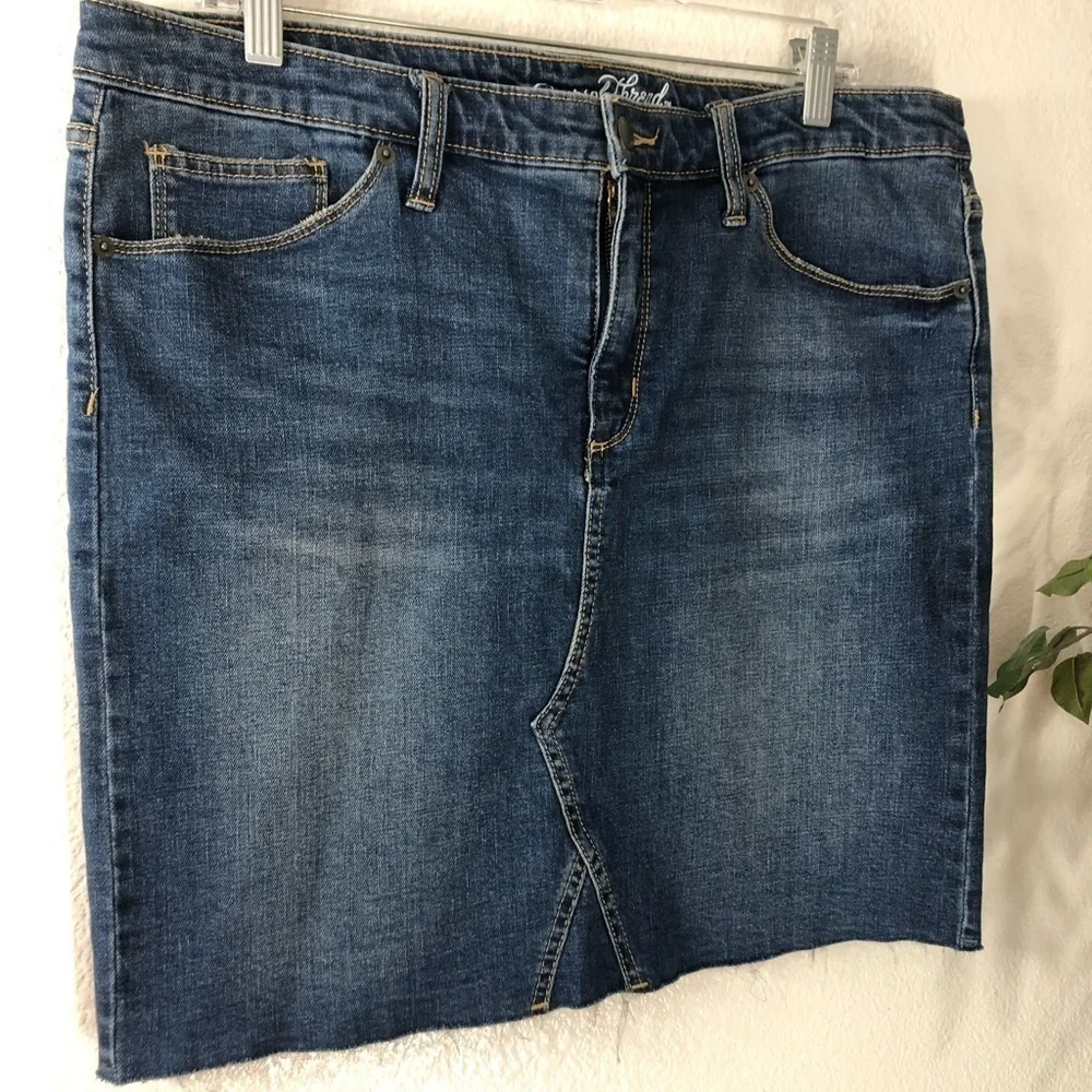 PLUS Universal Thread Denim Skirt